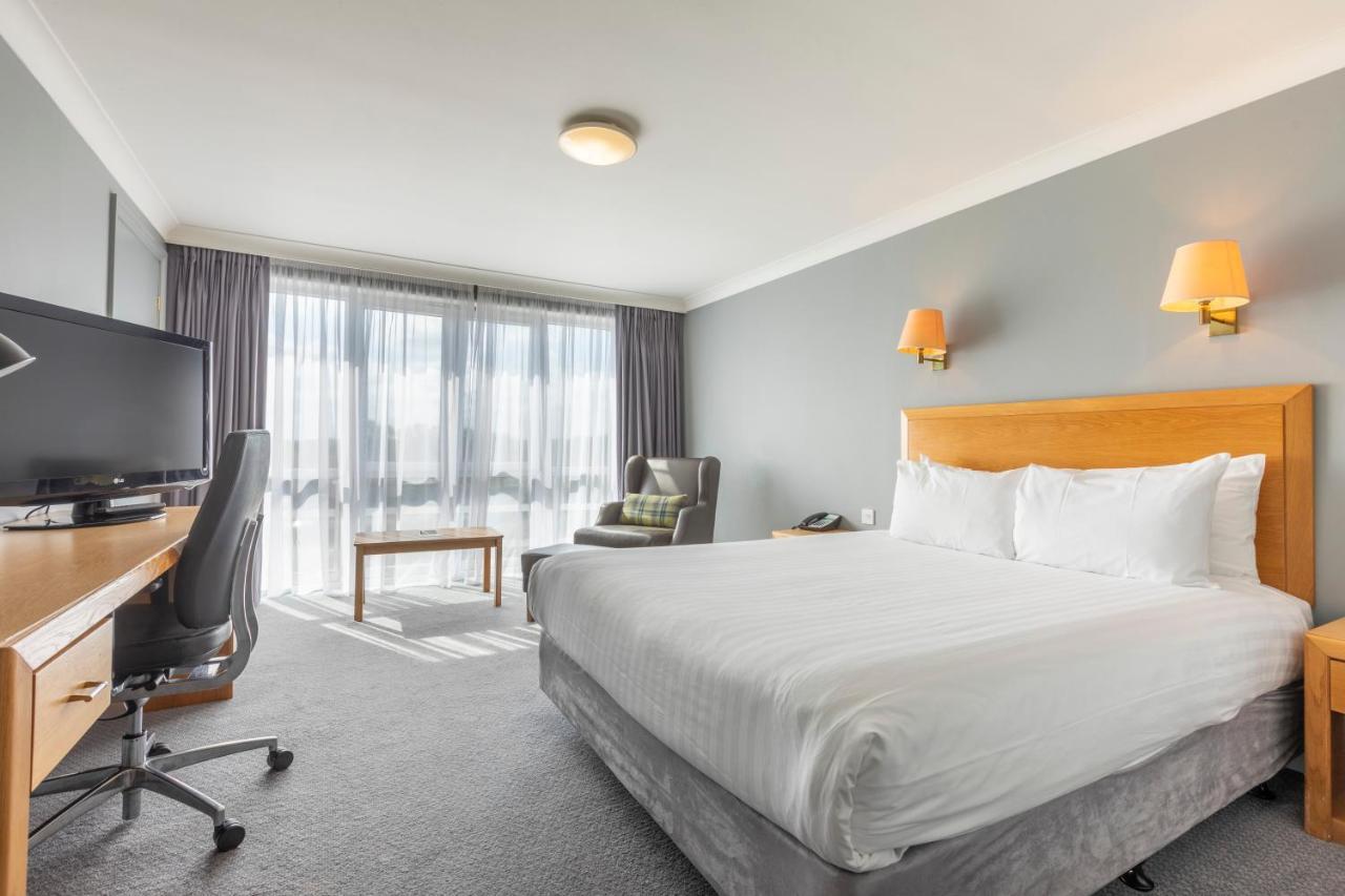 Holiday Inn Basildon By Ihg Luaran gambar